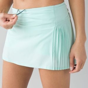 🎉🎊HOST PICK Lululemon Time to Shine Skirt Sea Mist NWOT🎉🎊